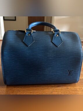 Louis Vuitton Blue Epi Leather Shoulder Bag